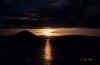 sunset3_over_bartalome_island.JPG (19485 bytes)